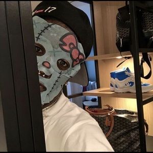 Meet your Posher, Krystal